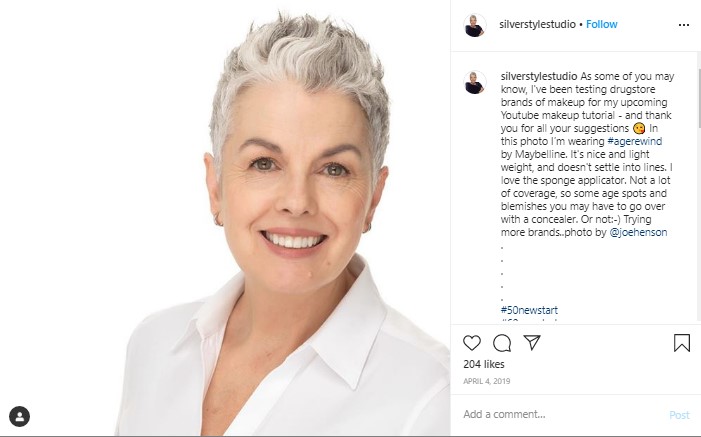 5 Elegant natural makeup inspiration ideas for women over 50 1