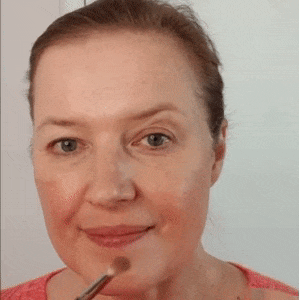 5 Minutes Simple Makeup for Mature Hooded Uneven Eyes 3 women over 50 applying eyeshadow to hooded eyes