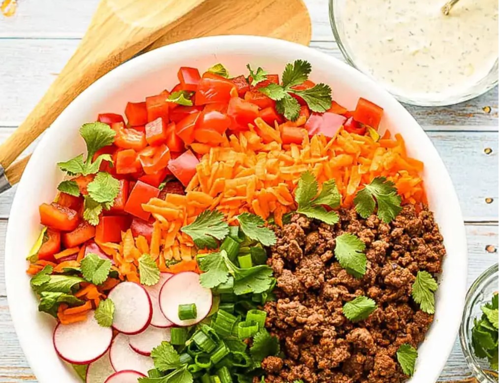 10+ Healthy & Quick Summer Dinners | low FODMAP diet 26 Low FODMAP taco salad