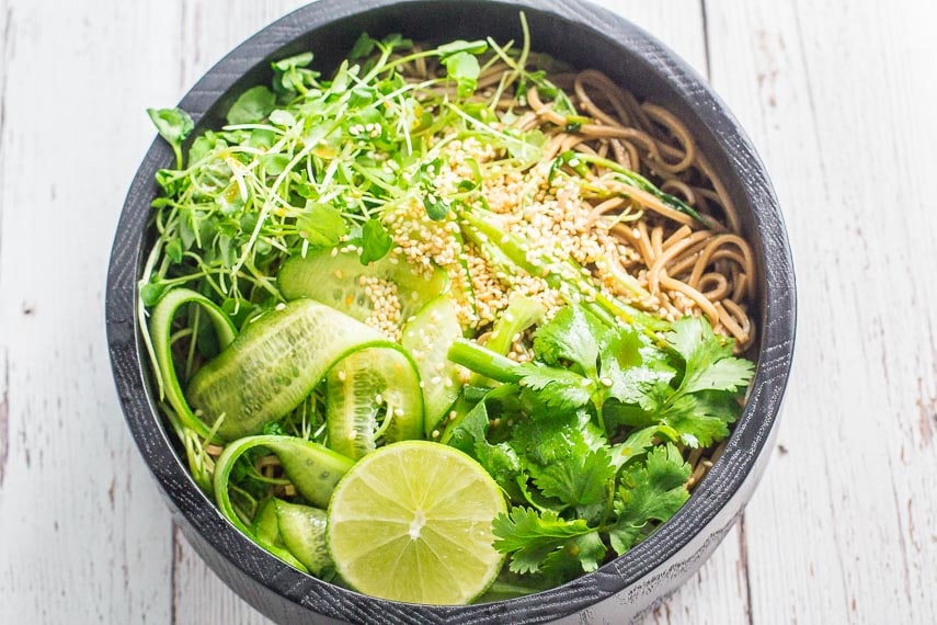 10+ Healthy & Quick Summer Dinners | low FODMAP diet 22 low fodmap Cold Asian Noodle Salad