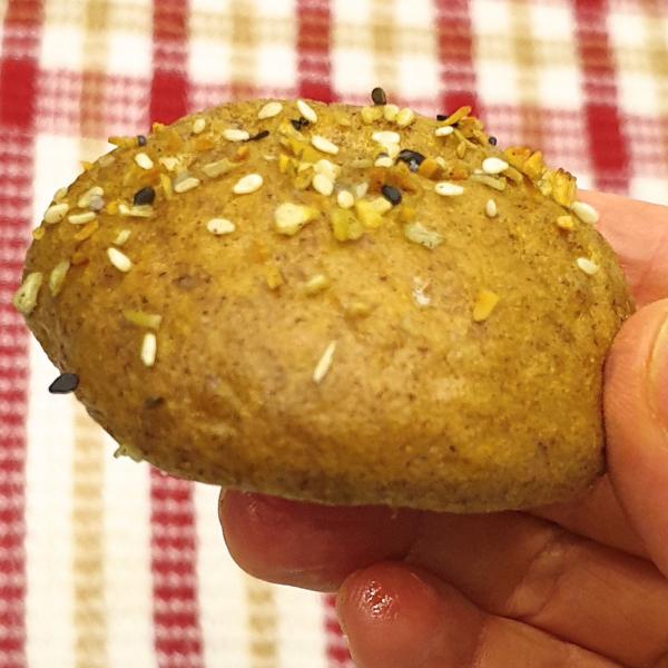Easy Low Carb Homemade Buns (No Yeast) Perfect For One Or Two People. 6 Easy Low Carb Homemade Buns (No Yeast)