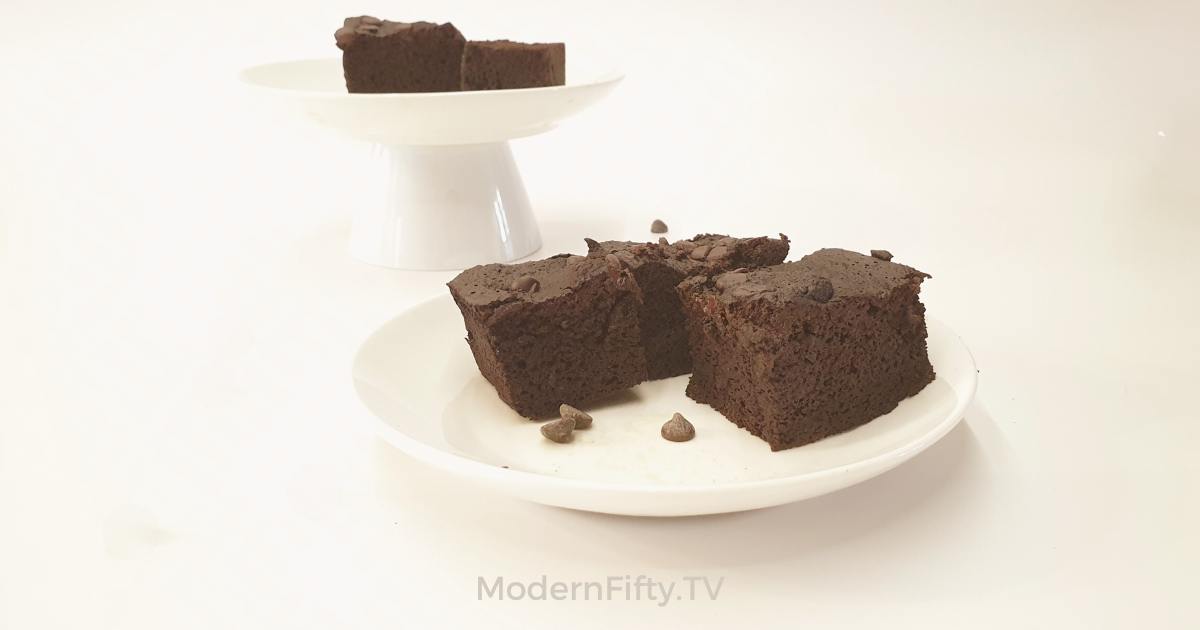 Easy 5 Minutes Low-carb Microwave Chocolate Apple Brownie – No Sugar, No Flour Needed! 1