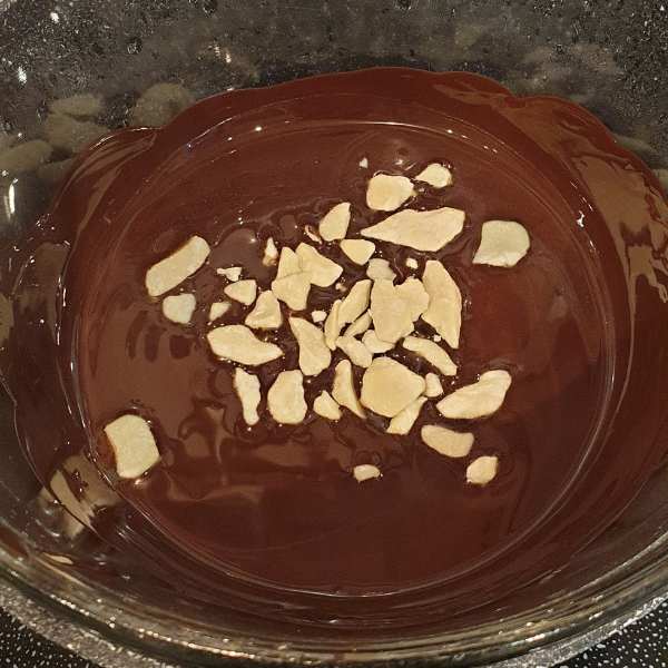 Melted chocolate with cacao butter