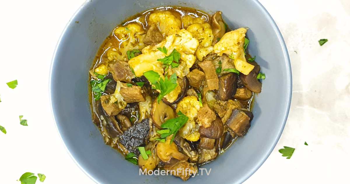 Slow Cooker Beef Stew With Mushrooms And Cauliflower
