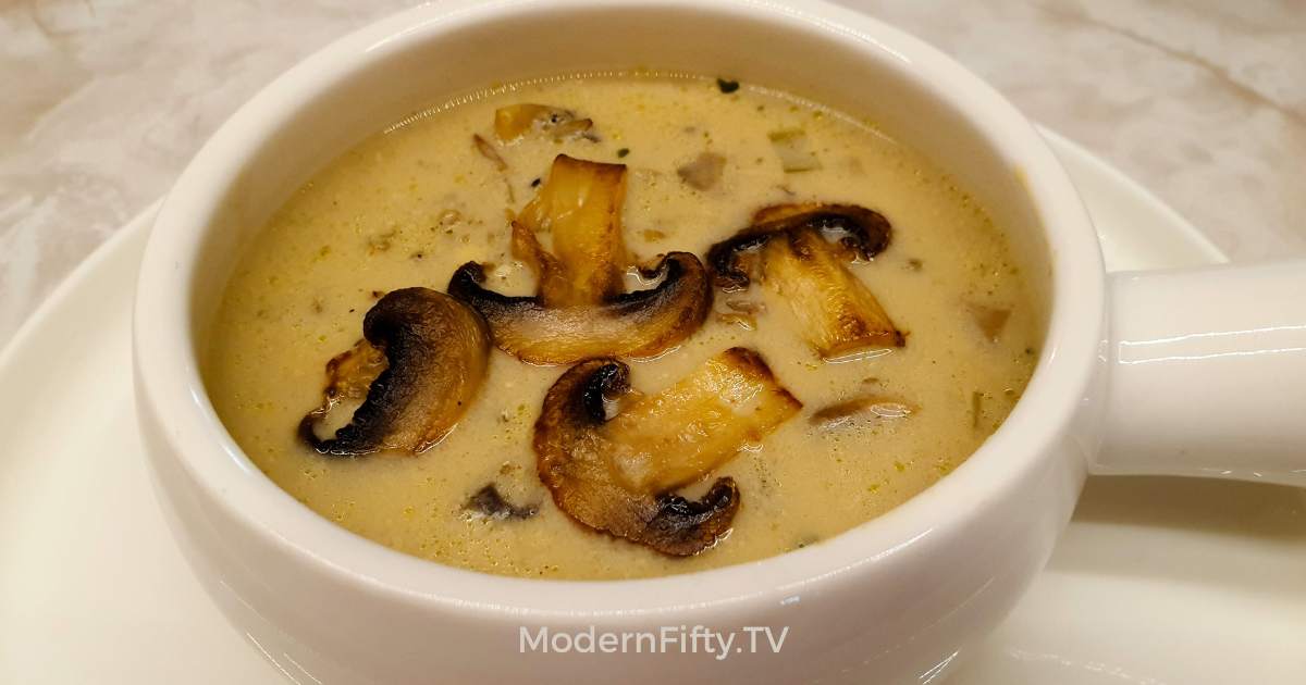 Ultimate Low-Fat Hearty Mushroom and Wild Rice Winter Soup